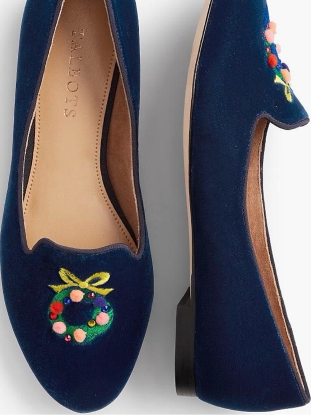 Talbots Indigo Blue Ryan Velvet Holiday Christmas Wreath Flats Size 5.5